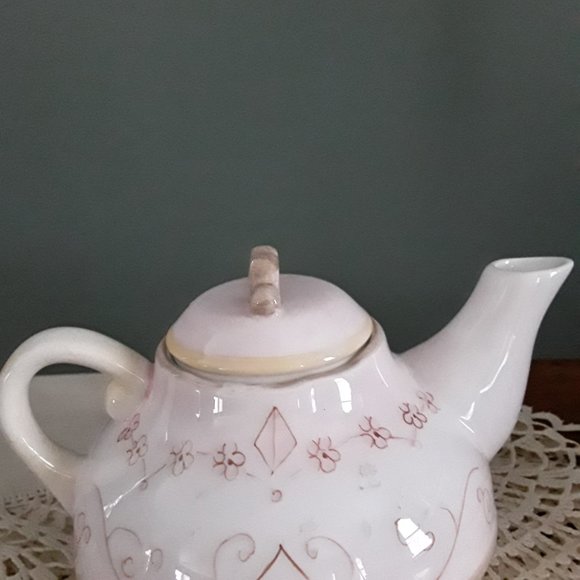Tracy Porter Hand-Painted Ceramic Teapot with Pink Floral Motif - Picture 2 of 7